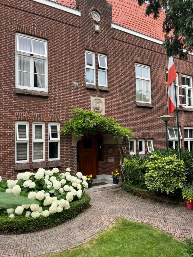 Bommelsteijn Lodge Dordrecht Exterior photo